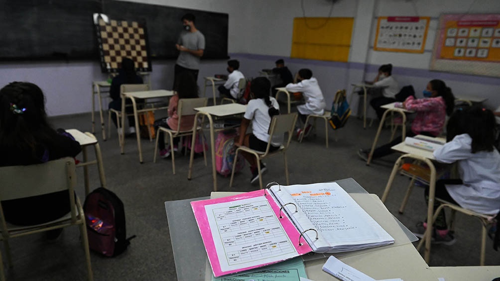 Hay 43 municipios bonaerenses en Fase 2, 86 en Fase 3 y 6 en Fase 4