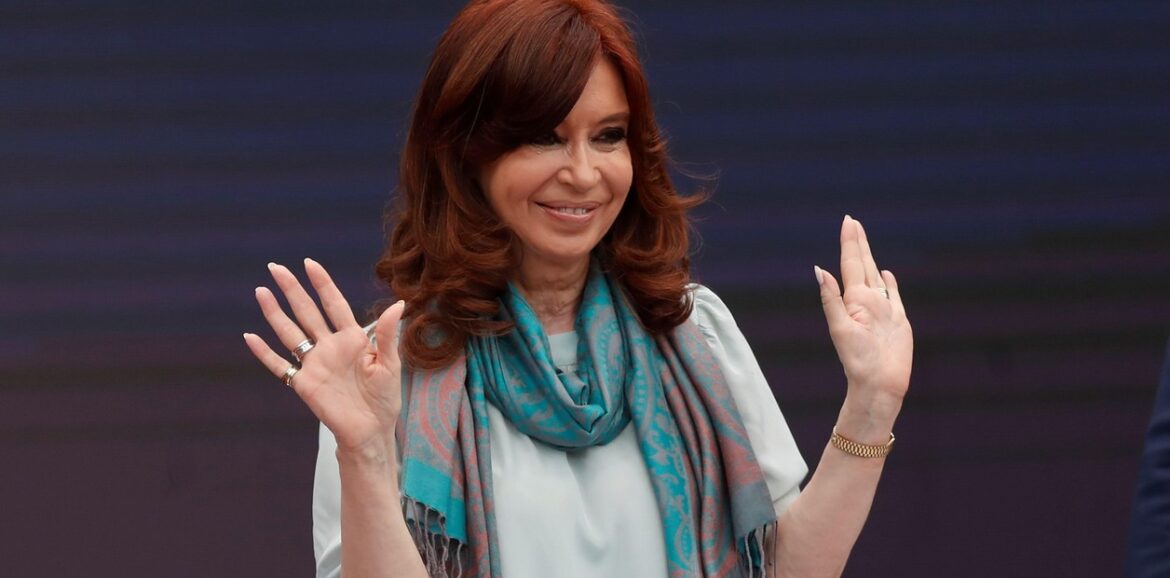 Cristina: «Nosotros desendeudamos el pais»