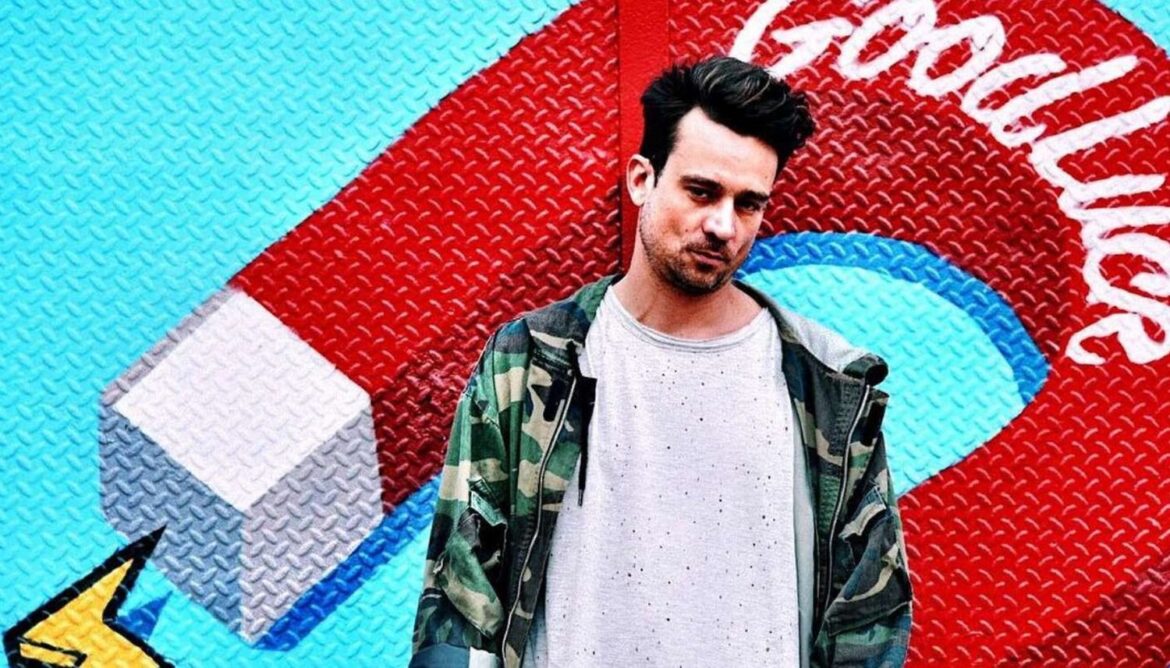 El músico «Chano» Charpienter recibió un disparo tras atacar a un policía durante un brote psicótico