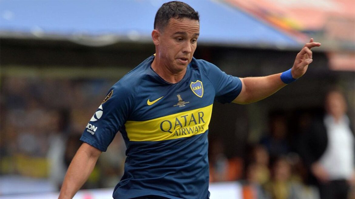 Vélez oficializó la llegada del defensor Leonardo Jara