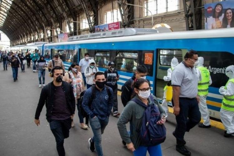 Continúa la vacunación libre para mayores de 30 en estaciones de trenes del conurbano bonaerense