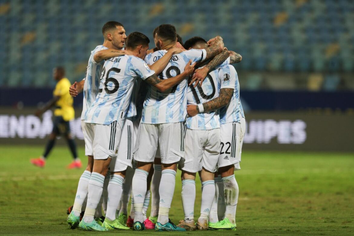 Argentina busca la final de la Copa América frente a Colombia