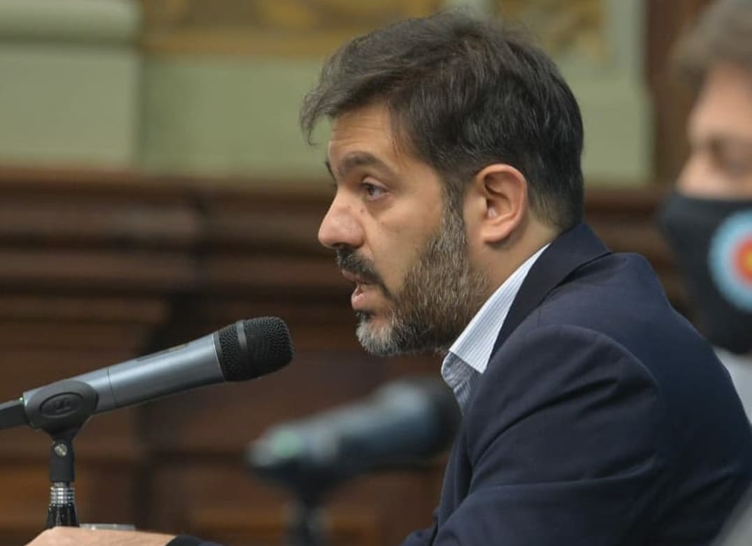 Bianco afirmó se darán lo antes posible las dos dosis de la vacunación