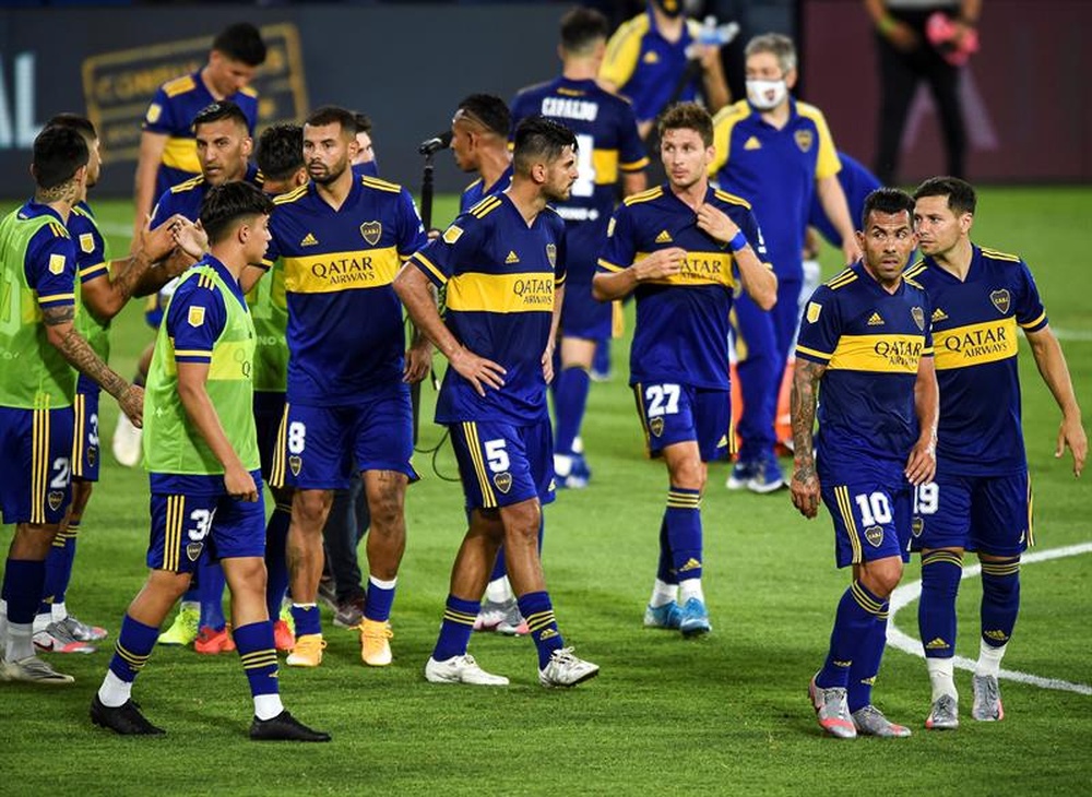 Boca, sin Tevez y plagado de cambios, se mide ante el Mineiro en la ida de los octavos