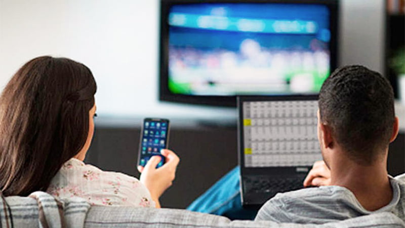 El Enacom autoriza aumentos de hasta 5% en telefonía móvil y fija, internet y TV paga