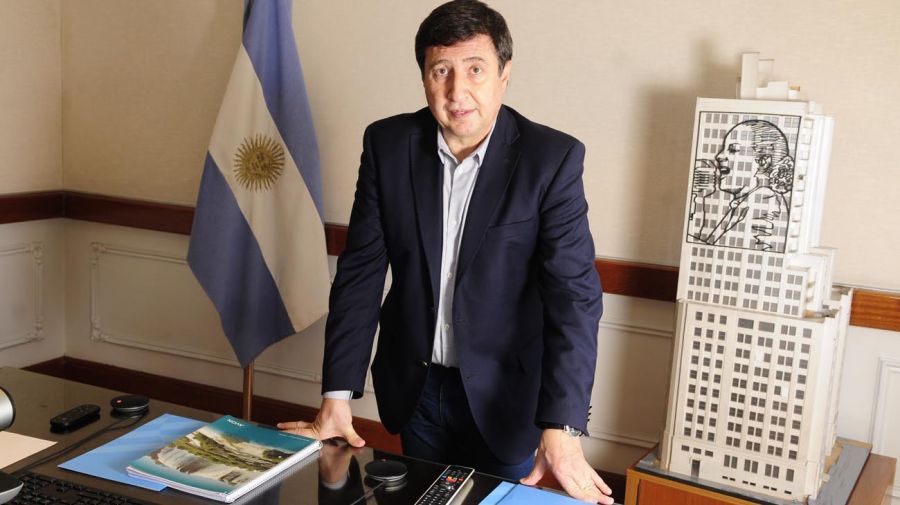 Arroyo aseguró que si es electo legislará para «transformar los planes sociales en empleo»