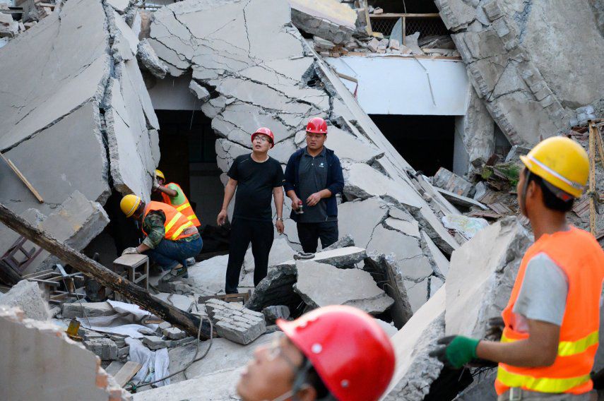 Se derrumbó un hotel en China: al menos un muerto y diez desaparecidos