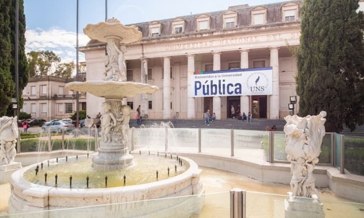 Docentes de la UNS ratifican paro en rechazo a la presencialidad escolar