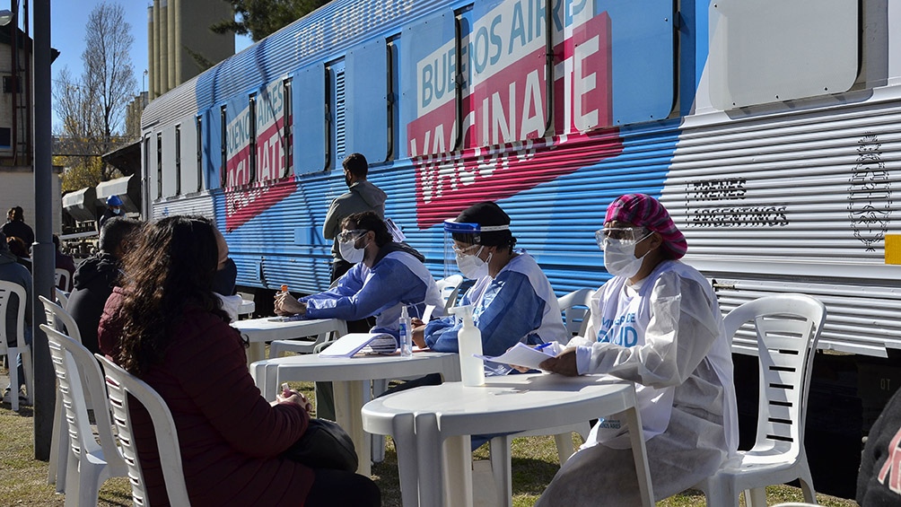Casi 65 mil bonaerenses de entre 18 y 20 años sin comorbilidades ya fueron vacunados