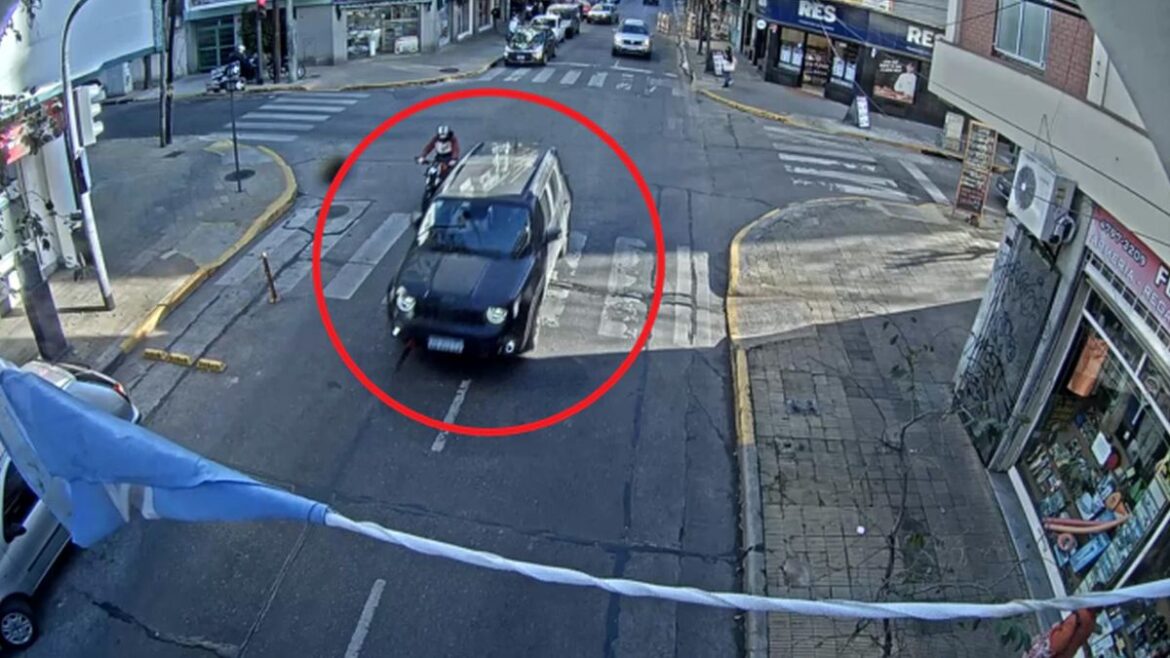 Ordenaron la detención del abogado que atropelló a un motociclista