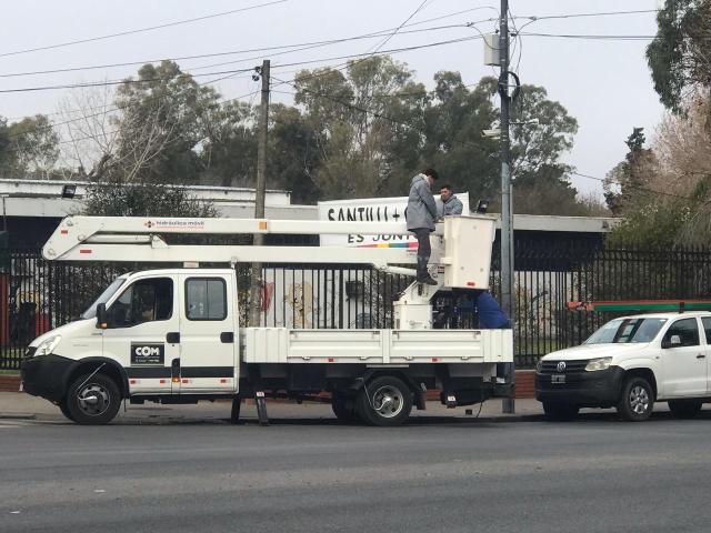 Millones de pesos y recursos municipales utilizados en la campaña de Garro, aunque no es candidato