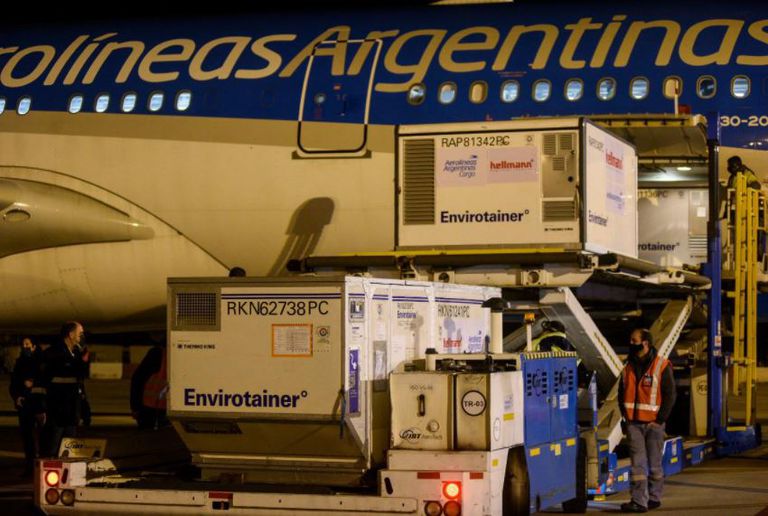 Llegaron otras 716.800 dosis de vacunas Sinopharm desde China