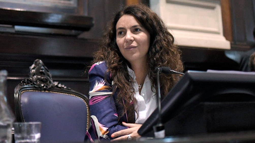 Oficializaron la renuncia de Tolosa Paz a su cargo y la reemplaza Marisol Merquel