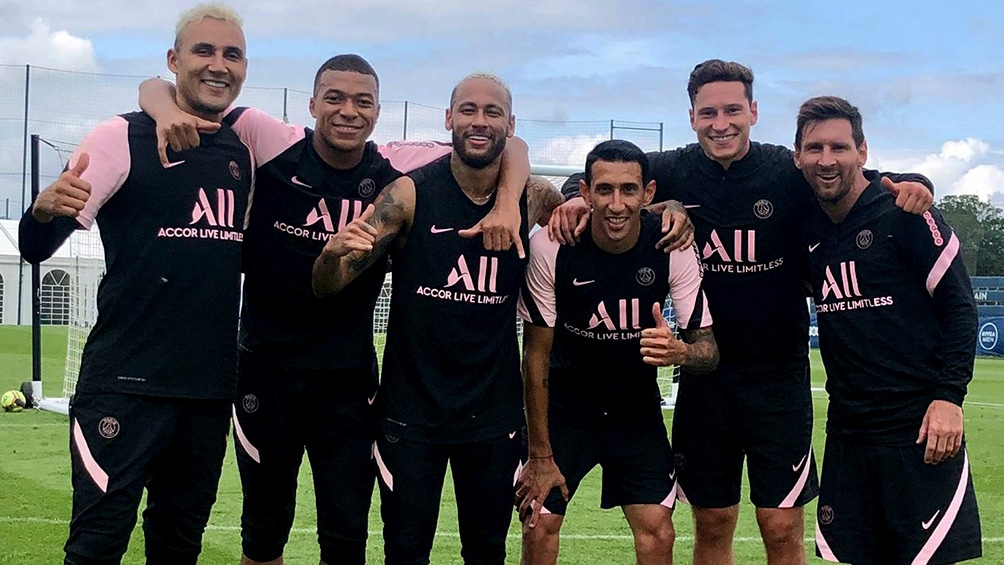 El PSG, sin Messi, visita a Brest en el inicio de fecha de la Ligue 1 de Francia