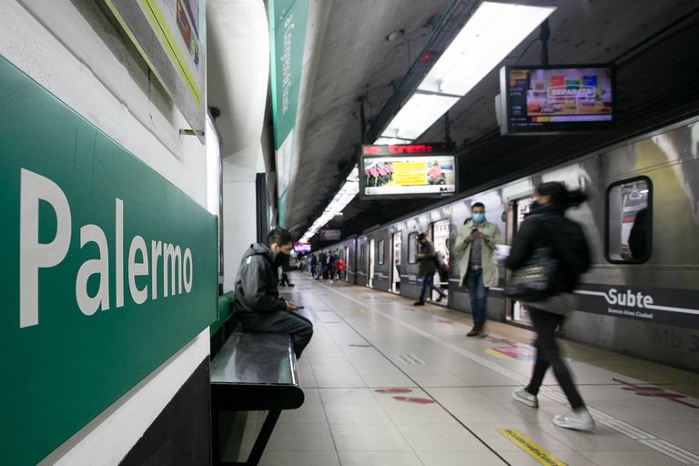 Reabren 11 estaciones y quedan habilitadas 80 de las 90 de la red de subterráneos
