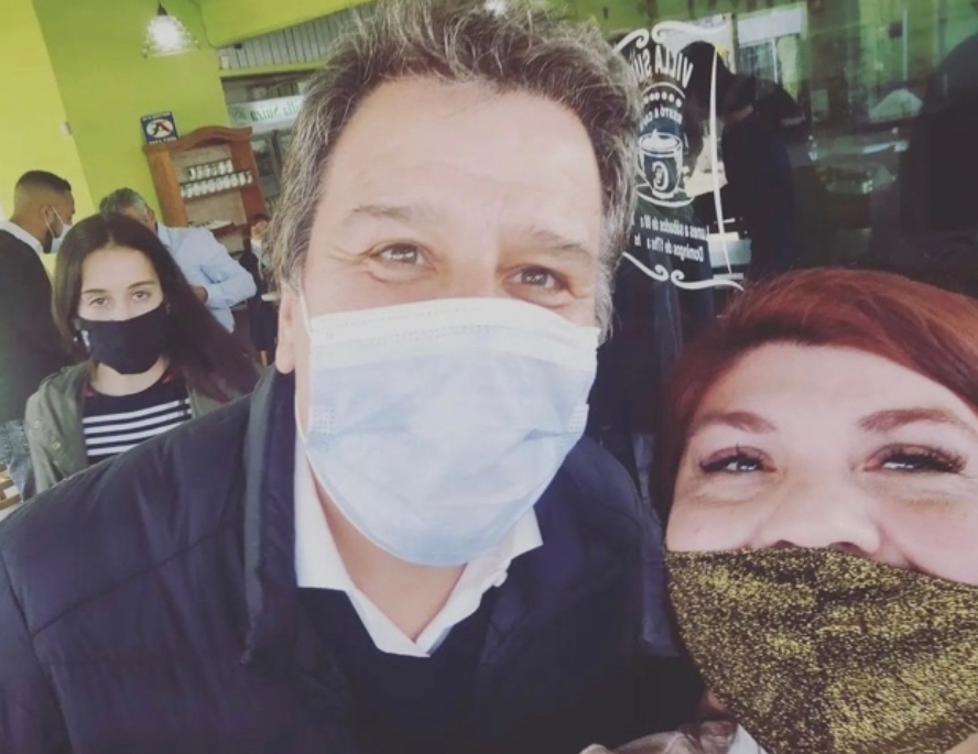 Candidata de Manes trabaja en el Ministerio de Justicia con Fernández