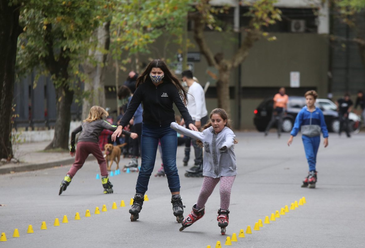 «Calles abiertas”: el domingo vuelven a peatonalizar el Paseo del Bosque