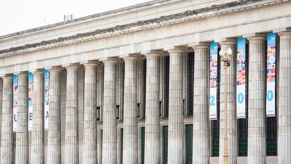 Derecho de la UBA regresa a la presencialidad en algunas clases teóricas