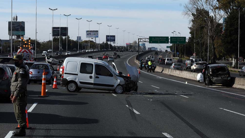 Un choque múltiple en Panamericana provoca demoras a la altura de Vicente López