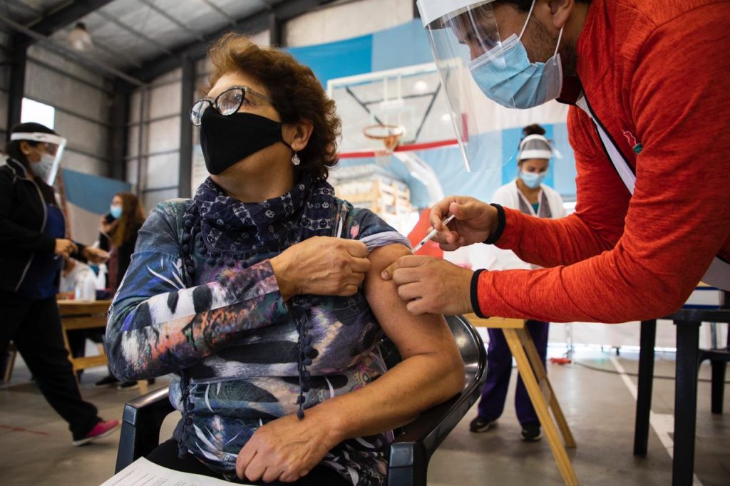 La provincia de Buenos Aires vacunó con dos dosis a más de 3 millones de personas