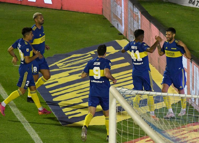 Boca gana 2-0 en su visita a Atlético Tucumán al final del primer tiempo