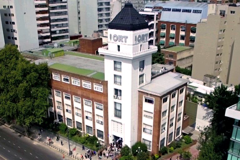 Detectan 43 casos de coronavirus en un colegio del barrio porteño de Belgrano