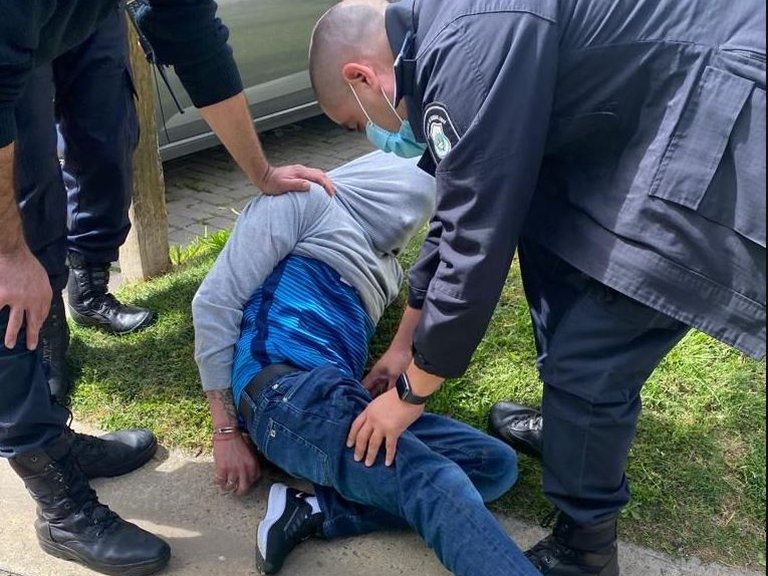 Ladrón entró a nado a Nordelta, robó en dos casas y lo detienen cuando intentaba escapar