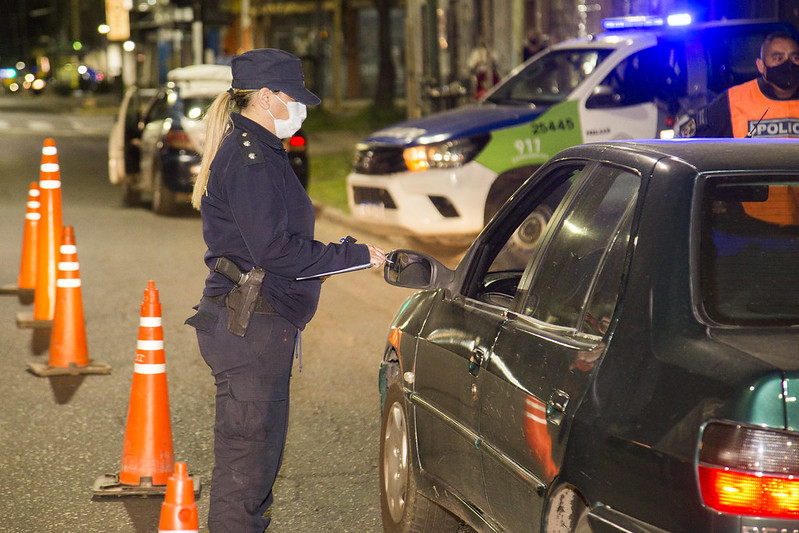SAN ISIDRO: OPERATIVOS DE SEGURIDAD EN LA VÍA PÚBLICA