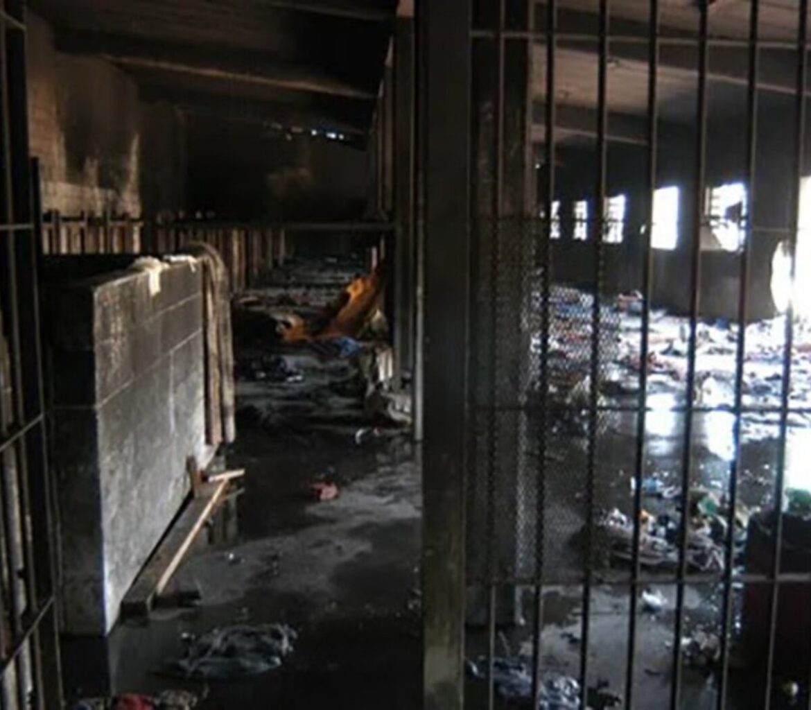 Perpetua para tres presos por el incendio en el penal de Victoria, donde murieron seis detenidos