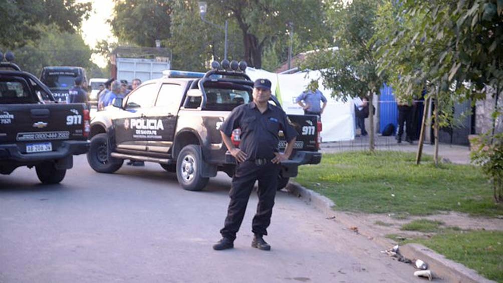 Asesinan a balazos a dos hombres en distintos ataques de presuntos sicarios en Rosario