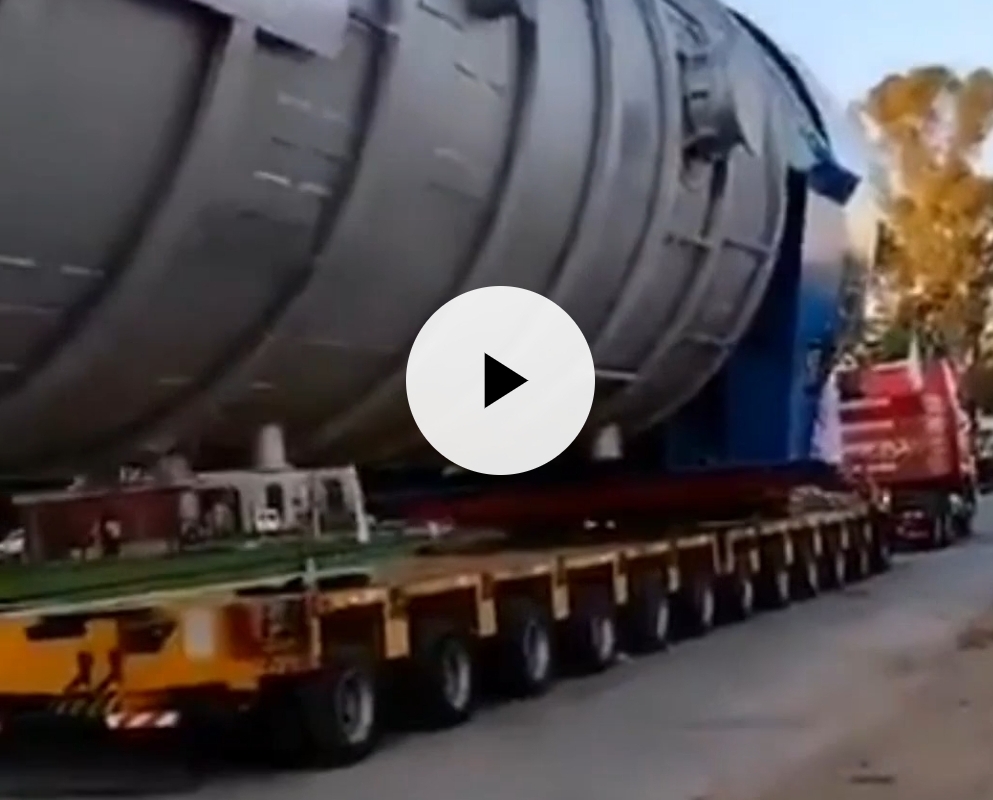 Liberan circulación en autopista a La Plata congestionada por traslado de una columna de destilación