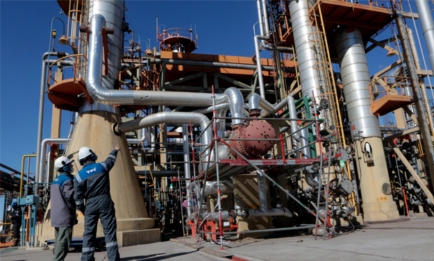 YPF puso en marcha en Luján de Cuyo obra para la producción de naftas más sustentable