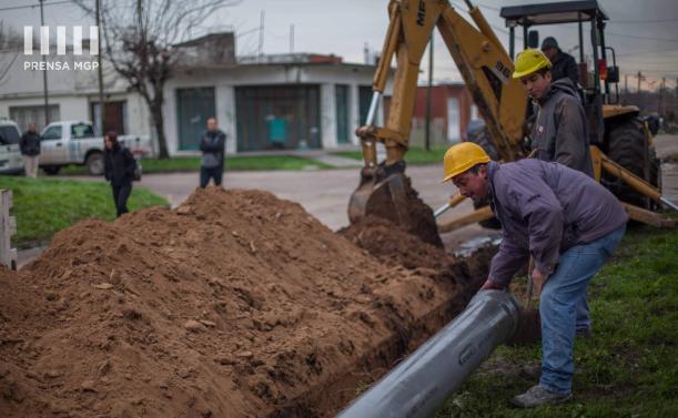 El Gobierno bonaerense licitó obra cloacal para La Plata