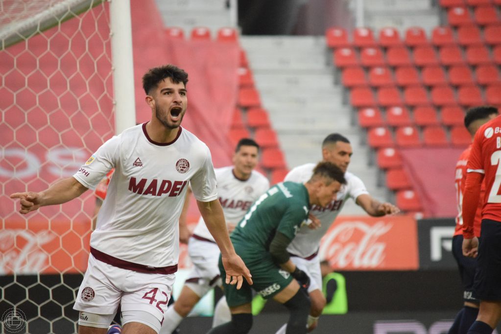 Lanús define en el clásico con Banfield gran parte de sus aspiraciones