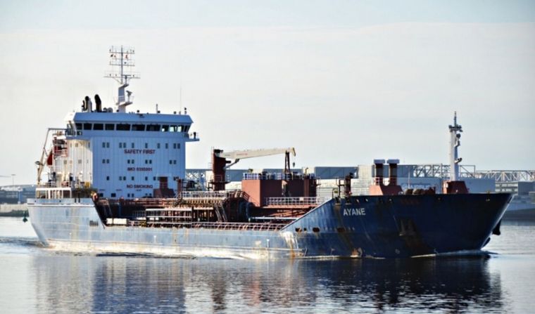 Un marinero mató en presunto brote psicótico a su capitán y su primer oficial de buque