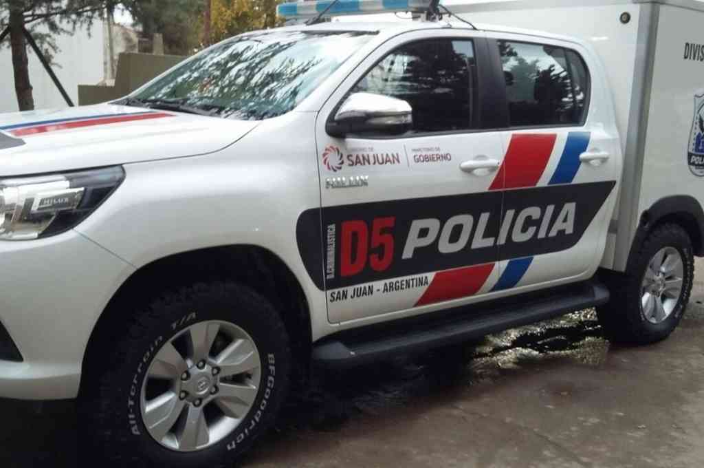 Asesina de 17 puñaladas a su expareja y se cuelga del techo en una casa de San Juan
