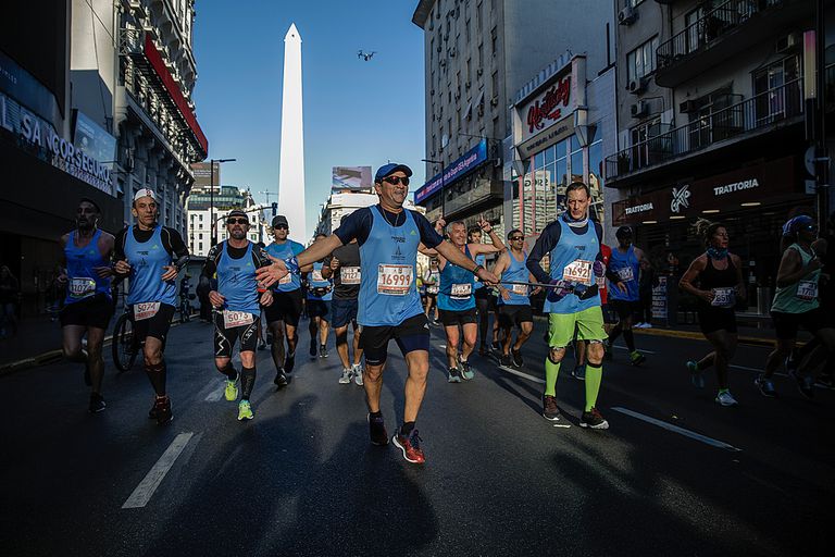 Arrancó el maratón y los 21k de Buenos Aires