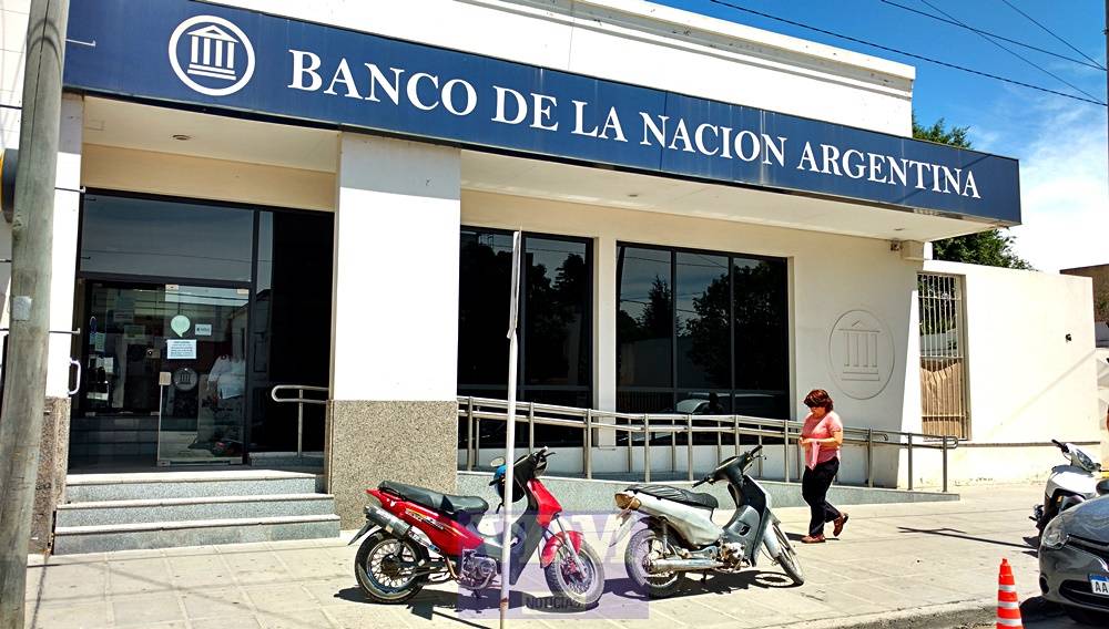 Los bancos vuelven a atender sin turno, garantizando medidas sanitarias