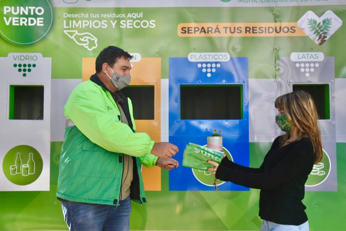 El municipio entregará bolsas verdes a las escuelas donde se vote el domingo