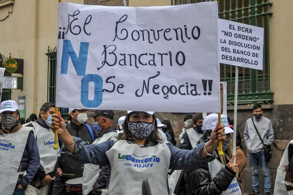 Dictan la conciliación obligatoria en el conflicto de bancarios con gobierno de Jujuy