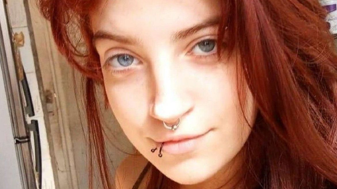 Misterio: Fue a visitar a un amigo la encontraron muerta: el hombre está desaparecido