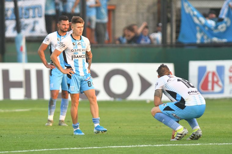 Racing busca su primer triunfo bajo la conducción de Gago ante Atlético Tucumán