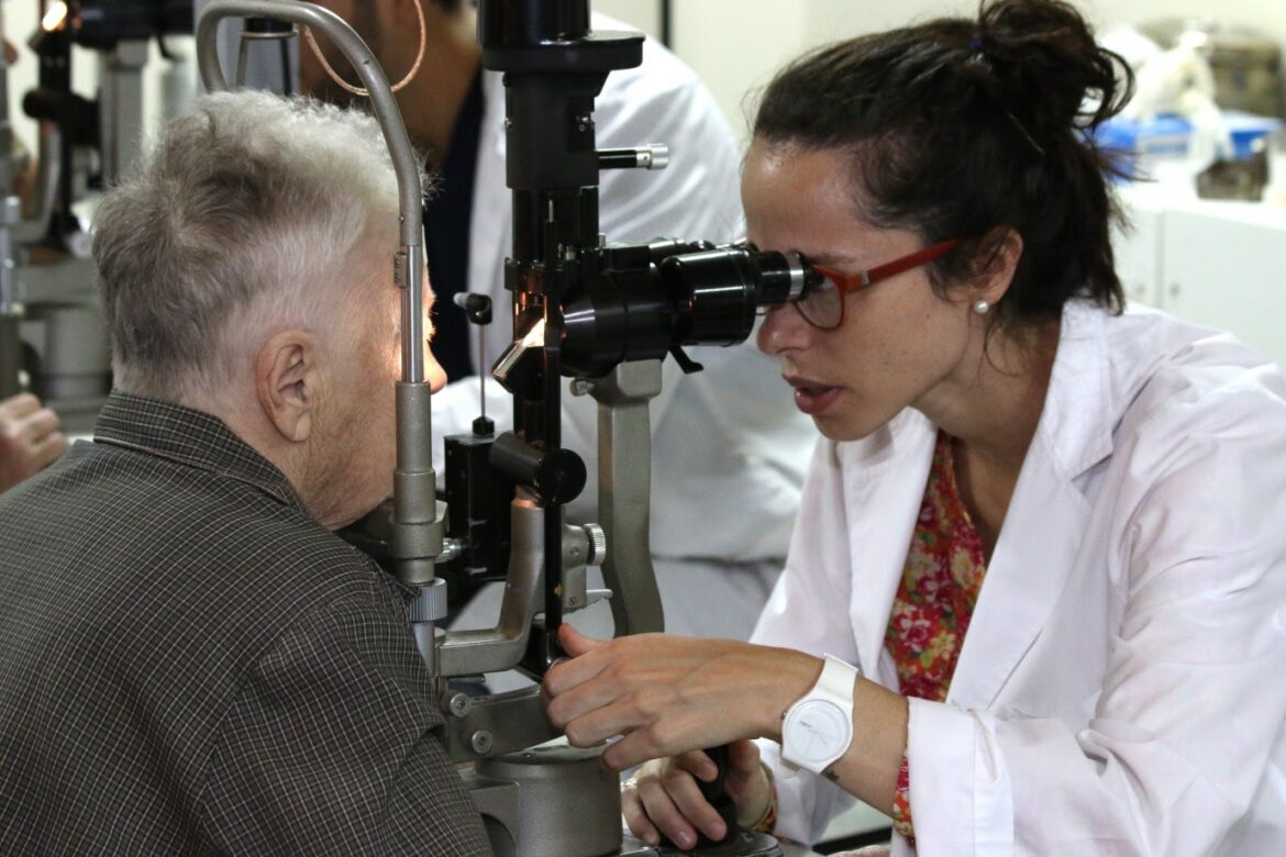 San Isidro: Campaña para detectar glaucoma en el Hospital Central