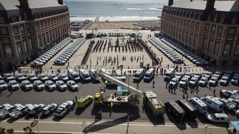 Kicillof lanzará en Mar del Plata el «Operativo Sol «, que contará con 17 mil efectivos