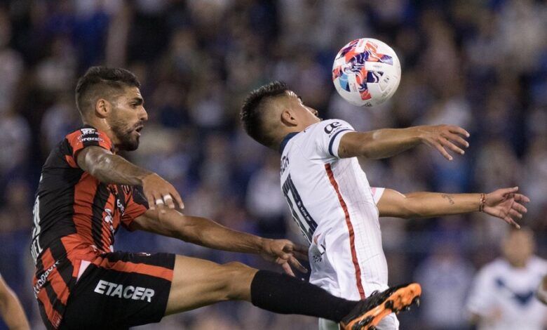 Vélez empató con Patronato en la despedida de Almada y Ricky Álvarez