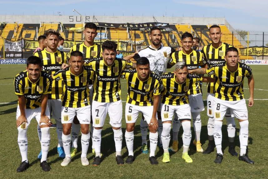 Victoria de Argentinos ante Almirante Brown en La Paternal