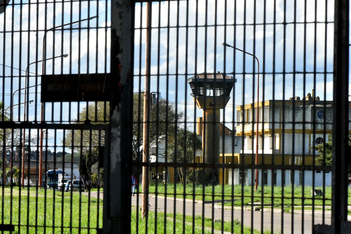 Un preso de la cárcel de Batán murió en el hospital tras ser apuñalado por otro interno