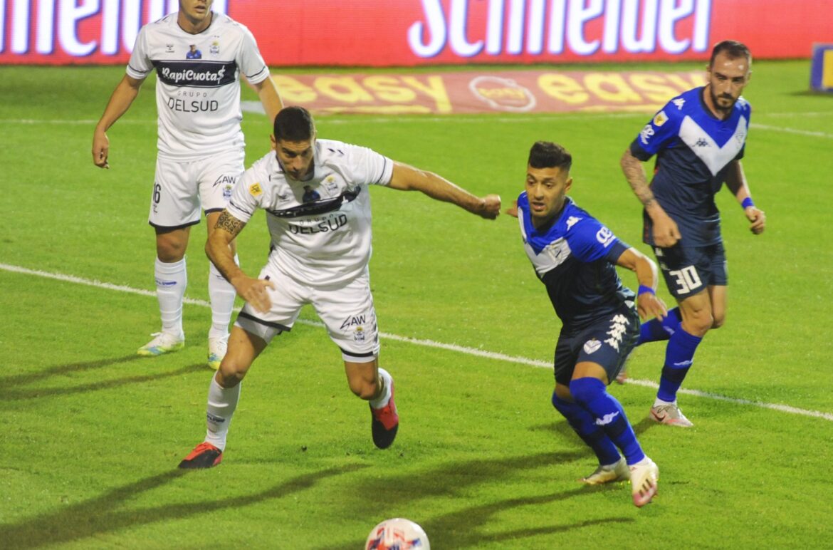 Gimnasia y Esgrima La Plata doblegó a Vélez en el José Amalfitani