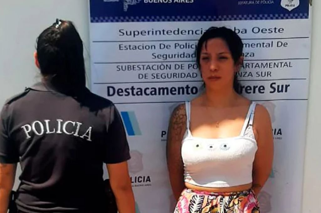 Encontró a su ex con otra mujer, lo mató a puñaladas