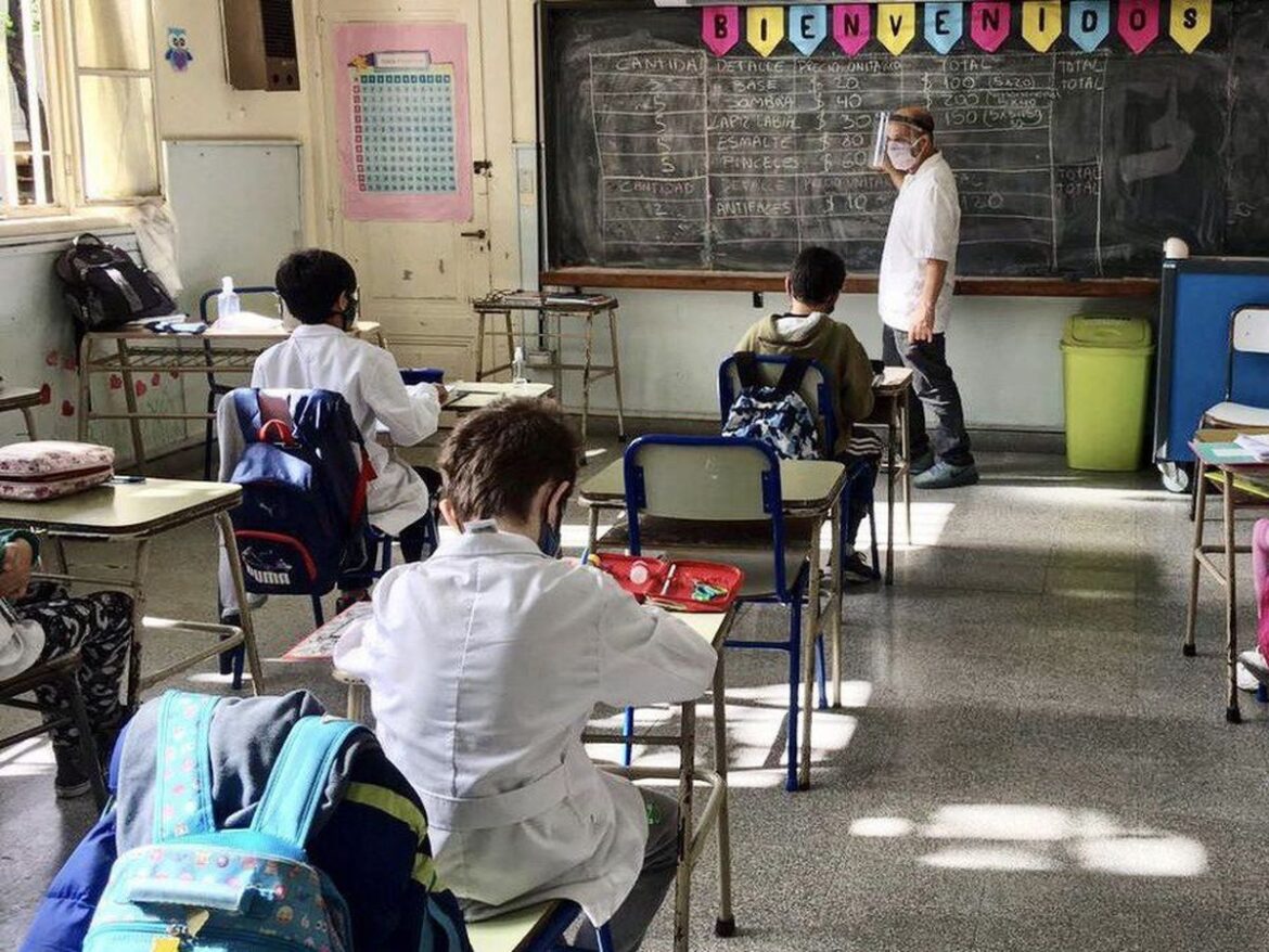 El Gobierno pampeano afirma que solo el 3% de estudiantes se desvinculó de la escuela en pandemia